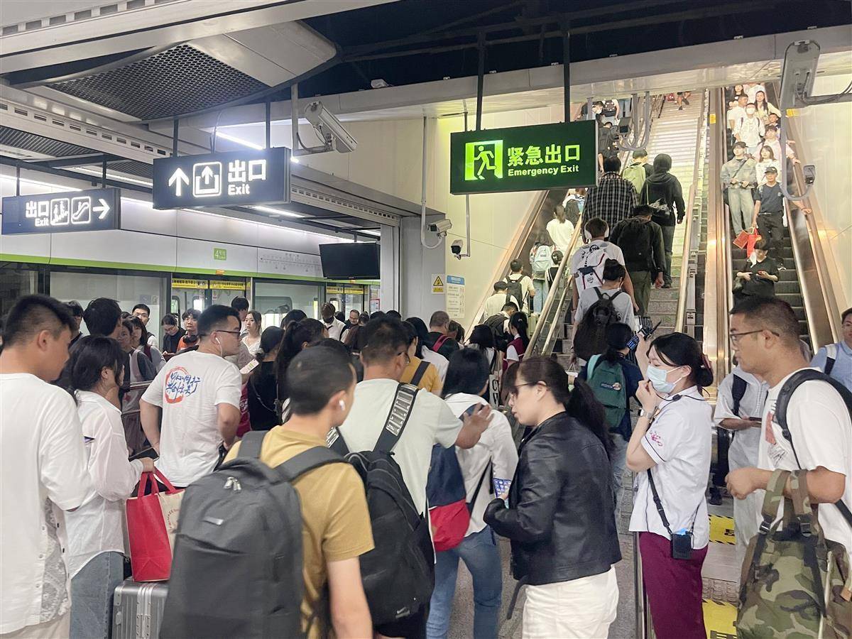 街机奔驰宝马